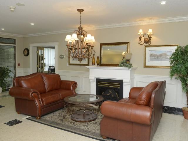 The Riverview 2 Bedroom Apartment for Rent at 284 Wonderland Rd S, London, ON N6K 4Z4 Southcrest