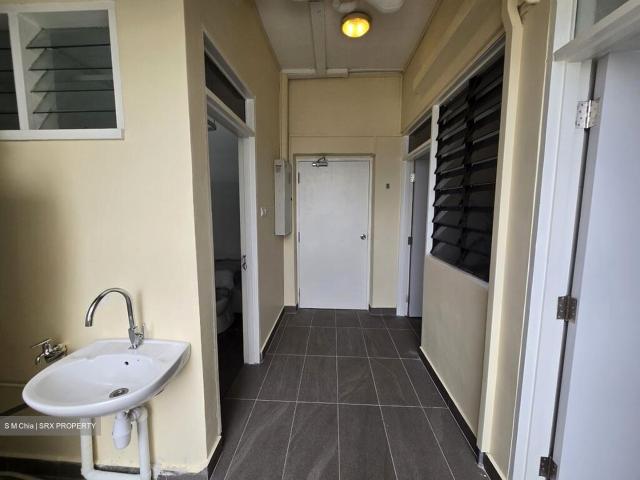 The Riverwalk / Apartments D1, Apartment