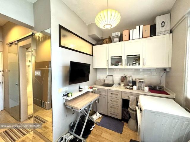 The Riverwalk / Apartments D1, Apartment