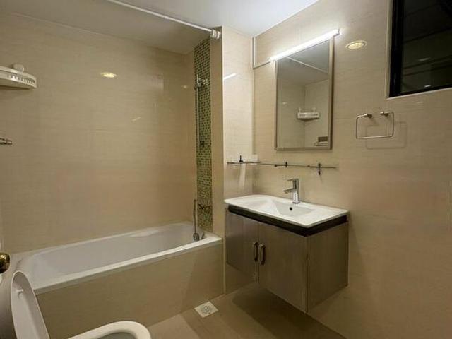 The Riverwalk / Apartments D1, Apartment