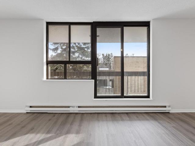 The Riversides at 1541 and 1591 Lycée Place offers 1, 2 and 3 bedroom rental suites in Ottawa! Move in Today!