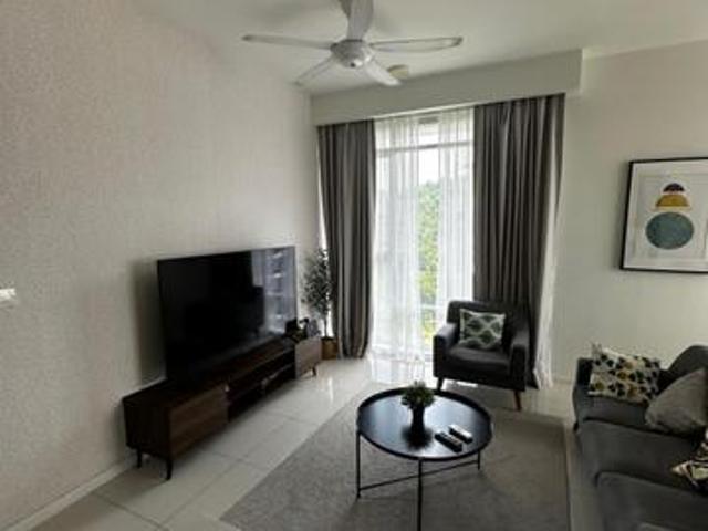 The ridge 865sf 2r2b ffurnished taman melawati