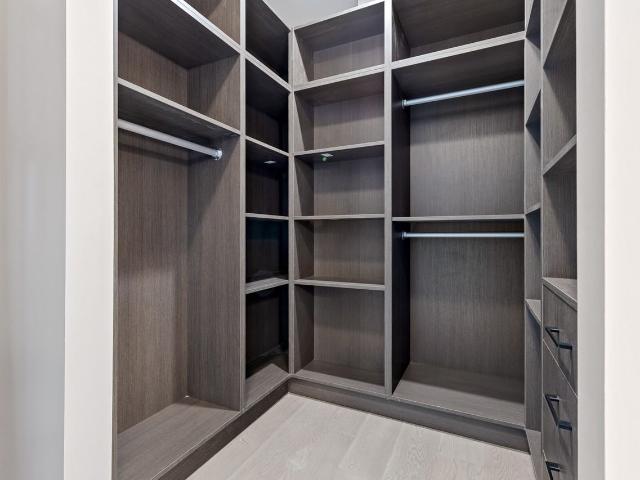 The Woods 1 Bedroom Apartment for Rent at 180 Kanata Ave, Kanata, ON K2T 0T4