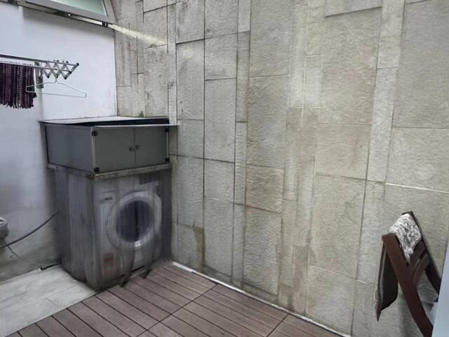 THE WOODS, common room for 1 pax OWN BALCONY own washing machine