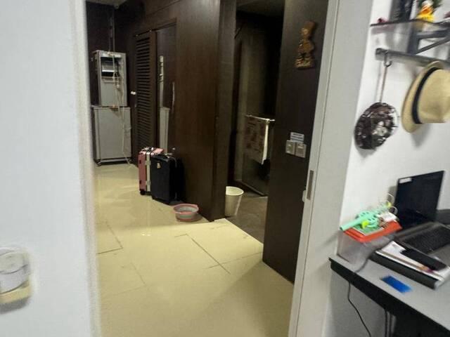 THE WOODS, common room for 1 pax OWN BALCONY full condo facility
