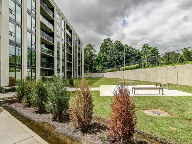 The Woodside, Highland Suites