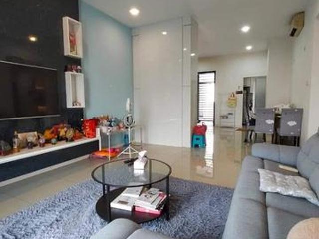 The Water Edge Apartment Senibong Cove1206 Sf Renovation Unit
