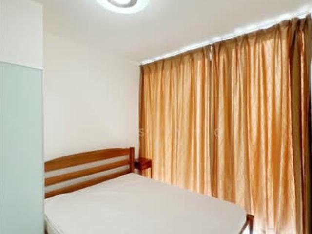 The Water Edge @ Geylang Apartment For Sale, $950,000, 1 Bed 1 Bath 850 sqft $1,118.00 psf