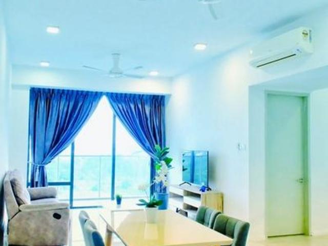 WaterEdge Apartments