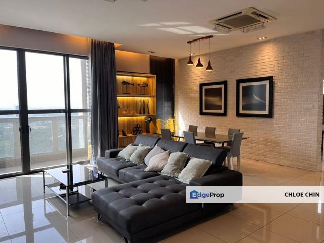 WaterEdge Apartments