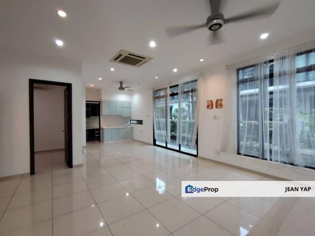 The WaterEdge Residences