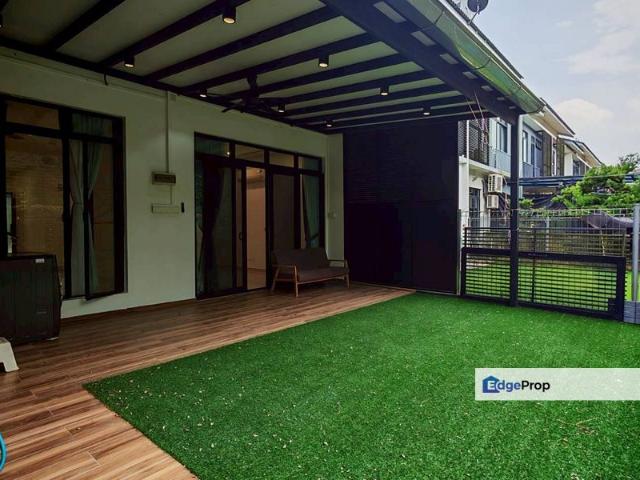 The WaterEdge Residences