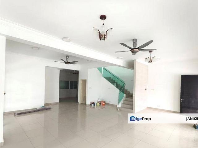 The WaterEdge Residences