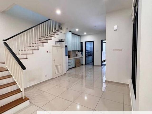 The WaterEdge Residences