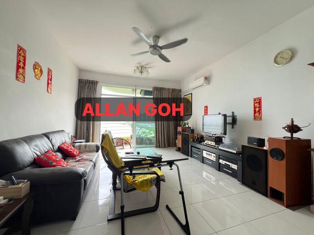 The Waterfront Tanjung Bungah 1475sf Renovated FFurnished Seaview