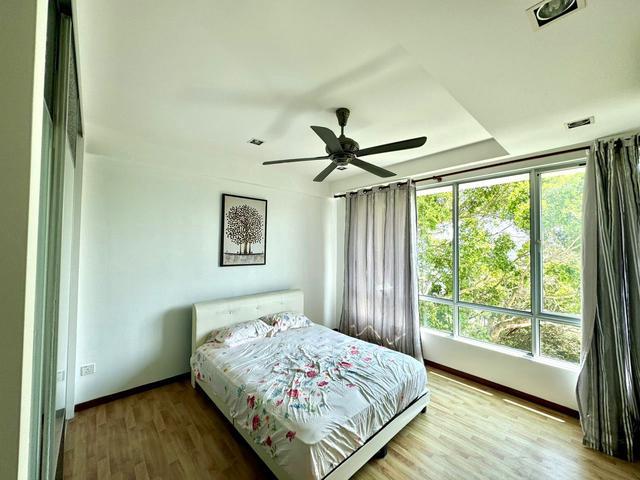 THE WATERFRONT CONDO 1475sf Full Furnished 4room 1CP TANJUNG BUNGAH