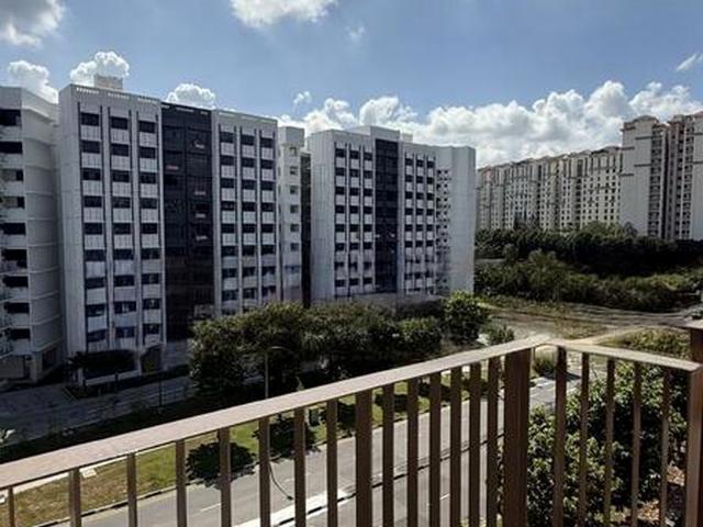 The Watergardens At Canberra D27, Apartment