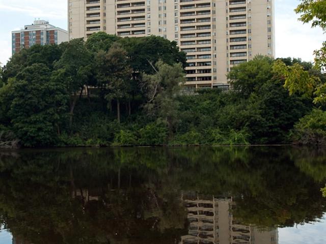 The Watergate 2 Bedroom Apartment for Rent at 211 Wurtemburg St, Ottawa, ON K1N 8R4 Lower Town