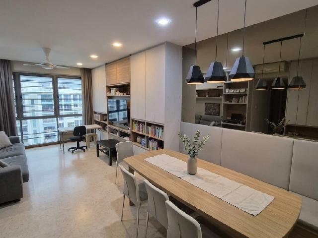 The Waterina Apartment For Sale, $3,038,888, 4 Bed 3 Bath 1,572 sqft $1,933.00 psf