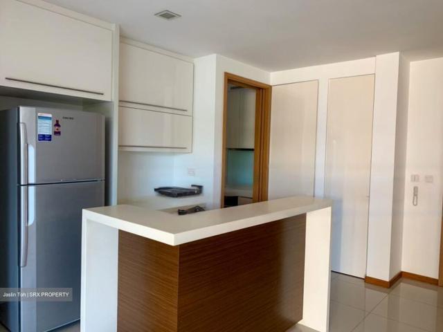 The Waterline D19, Condominium