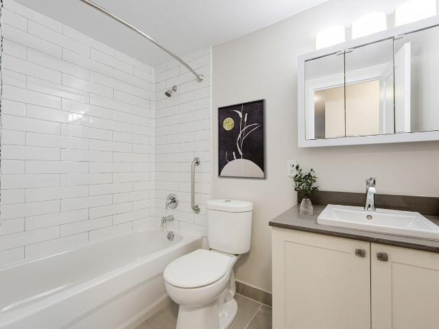 The Waterside 2 Bedroom Apartment for Rent at 1032 King St W, Kingston, ON K7M 9G2 Fairway Hills