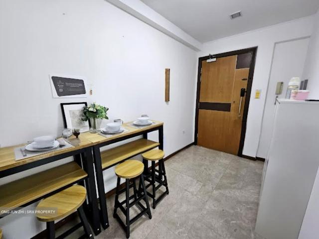 The Warren D23, Condominium