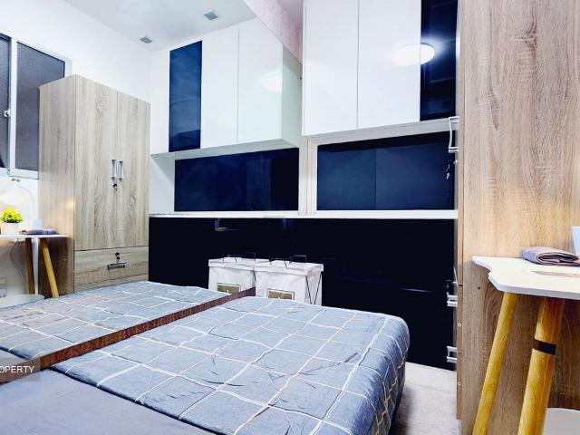 The Warren D23, Condominium