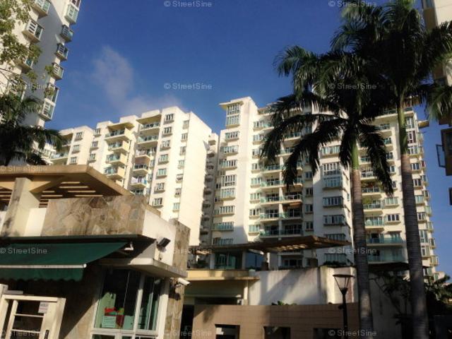 The Warren D23, Condominium