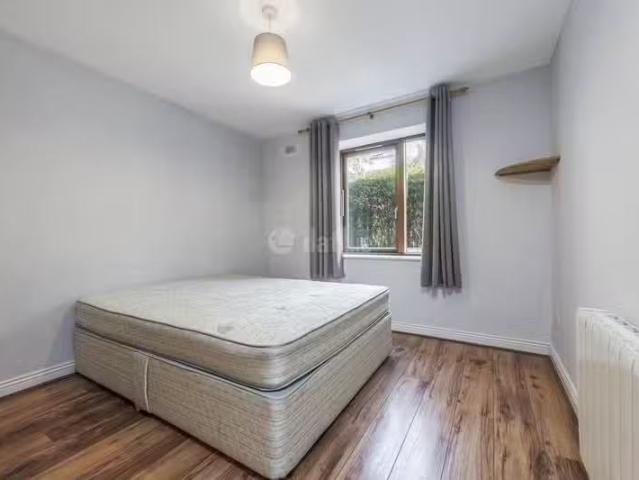 The Weir, Chapelizod, Dublin 20 is for rent