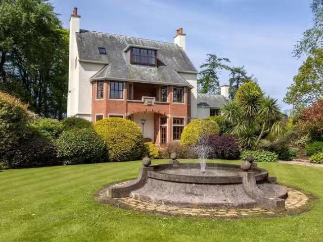 The Whins, 4 Seneril Road