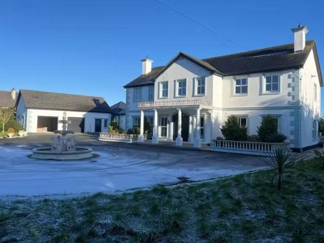 The White House, Tullyard, Ballymakenny, Drogheda, Co. Louth.