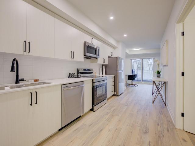 The Winston One Bedroom + Den Apartment for Rent