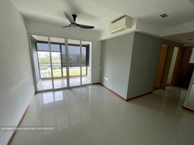 The Tampines Trilliant D18, Condominium