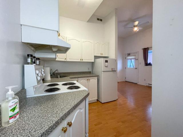 The Traymore Bachelor Apartment for Rent