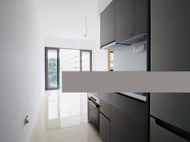 The Tre Ver Condominium For Sale, $950,000, 1 Bed 1 Bath 495 sqft $1,919.00 psf