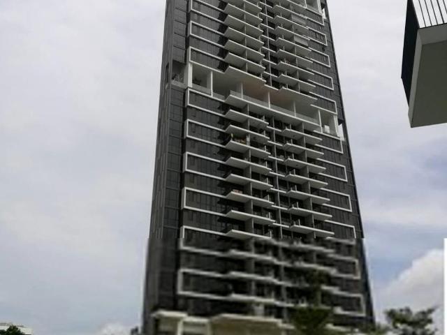 The Trilinq D5, Condominium