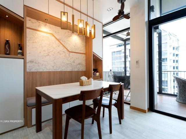 The Trilinq D5, Condominium