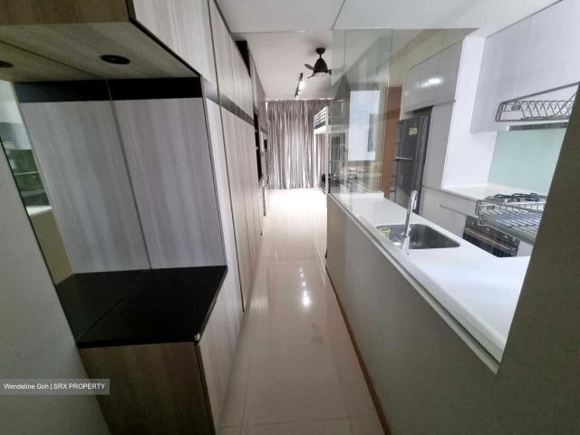 The Trilinq D5, Condominium