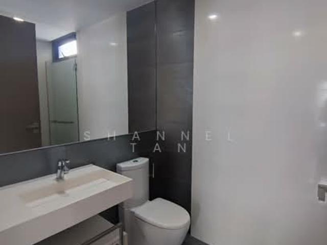 The Trizon Condominium For Sale, $2,400,000, 2 Bed 2 Bath 1,012 sqft $2,372.00 psf