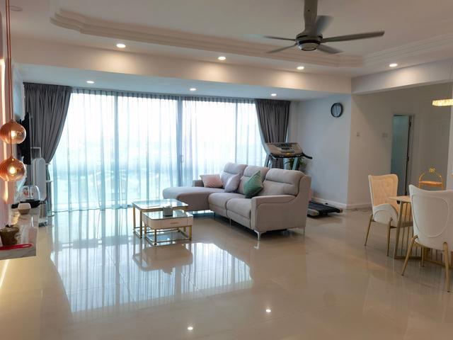 The Uban Low Density 1850sft Fully Renovated 2 Carparks CHEAP