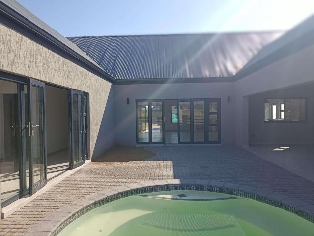 The ultimate in luxury living on Heron Banks Golf and River