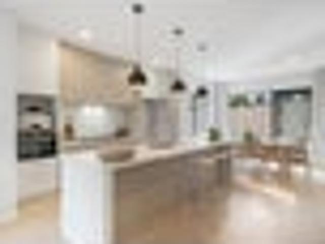The Ultimate Orewa Home & Income!