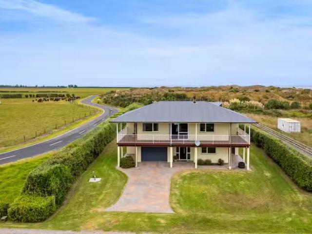 THE ULTIMATE OUTLOOK: Rural, Sea + Summit – First National Rea.