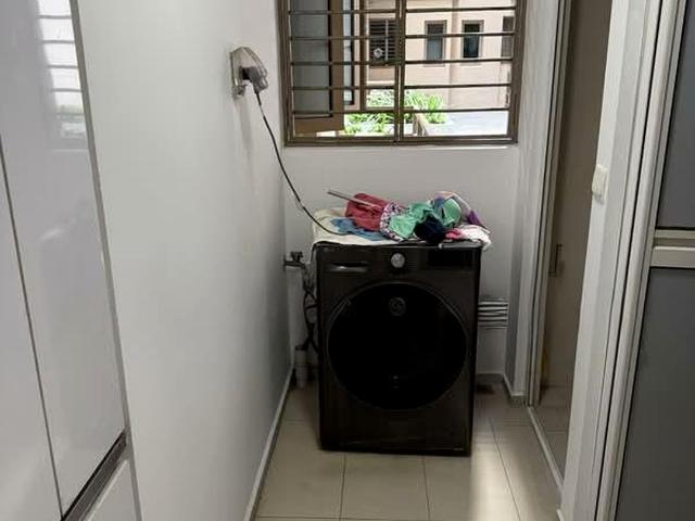 The Vales D19, Condominium