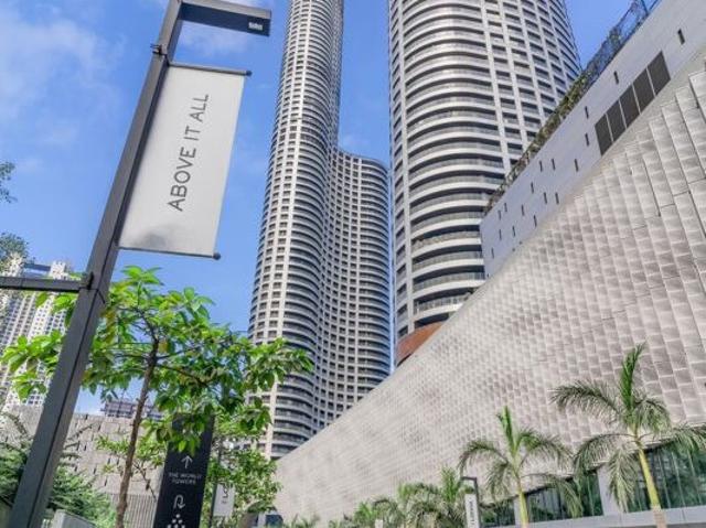 The View 4 Bedroom 2100 Sq. Ft. Apartment in Worli Mumbai Listing ID: #10307