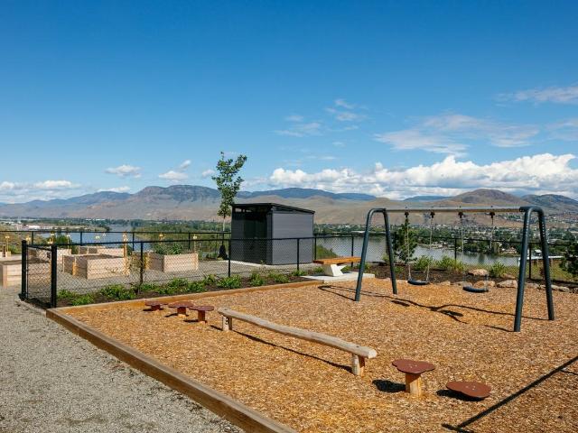 The View Apartments 1 Bedroom Apartment for Rent at 945 Victoria St W, Kamloops, BC V2C 0K4 West End