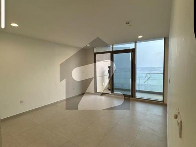 The Views 2 bedroom Brand new apartment in Emaar tower with infinity pool. Emaar The Views