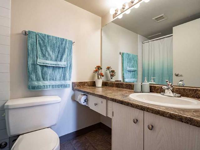 The Village at Southgate Studio Apartment for Rent at 10711 47 Ave Nw, Edmonton, AB T6H 5J1 Empire Park