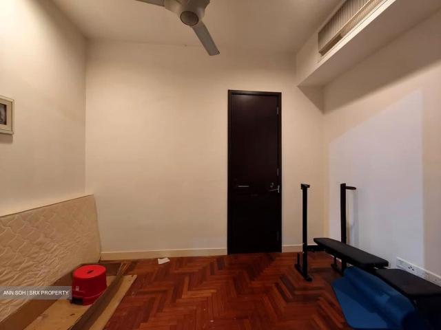The Vision D5, Condominium