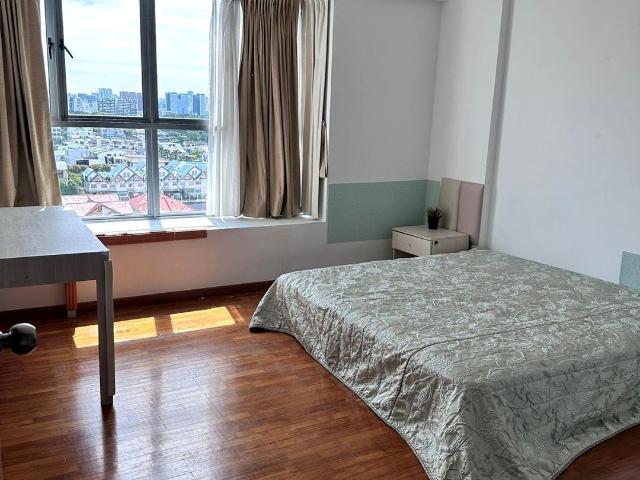 The Yardley D19, Apartment